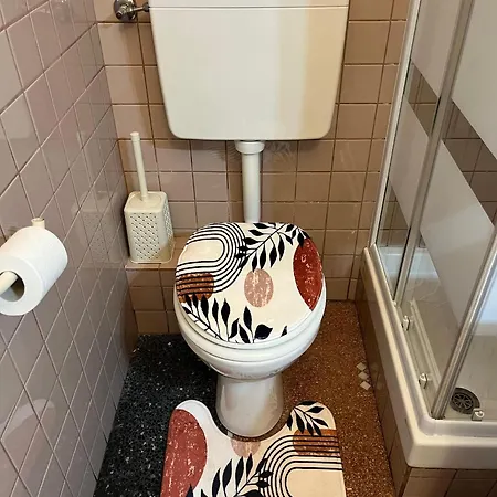Charming In Center Holiday home