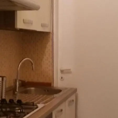 Charming Genova Condo In City Center Hébergement de vacances Gênes