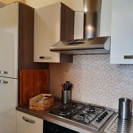 Charming Genova Condo In City Center